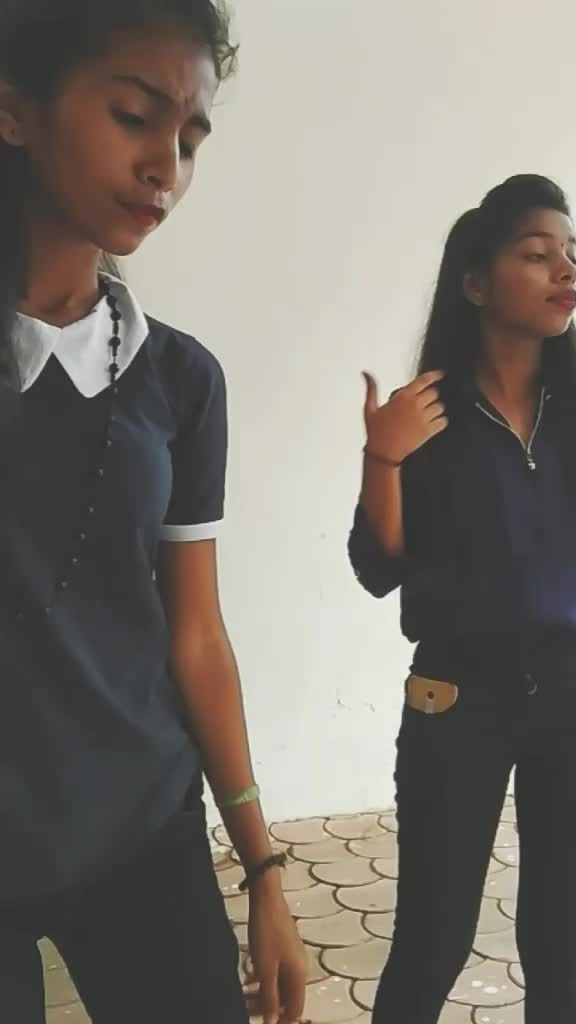 @RIYA_1214