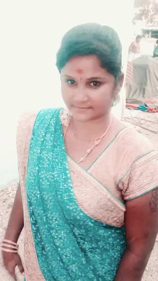 @user305674 rowdyponu