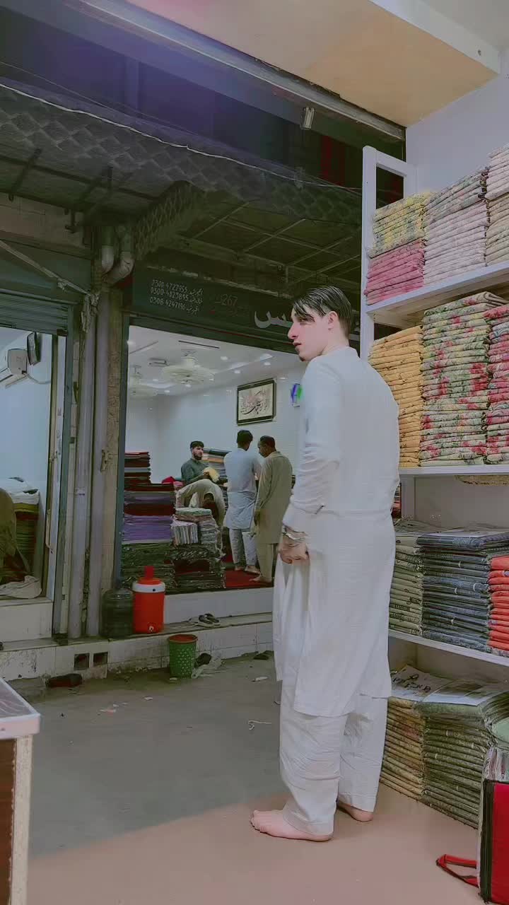 @It&rsquo;s Qasimjoon