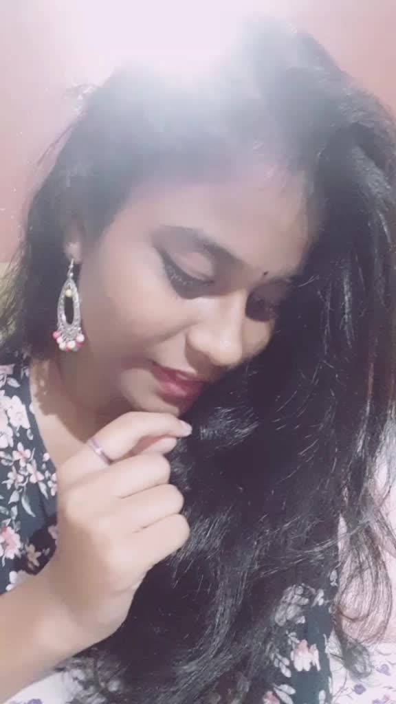 @ananyasti 😘😘