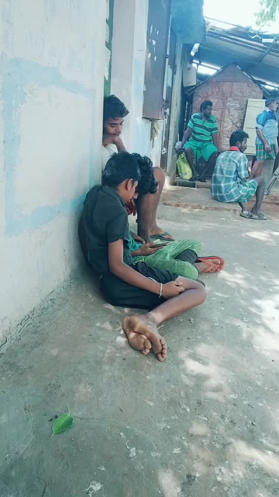 @Badava Makudi