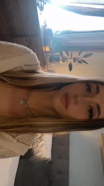 @Arielle Foxx