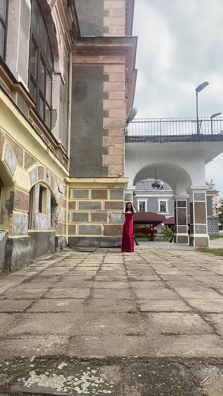 @Larisa