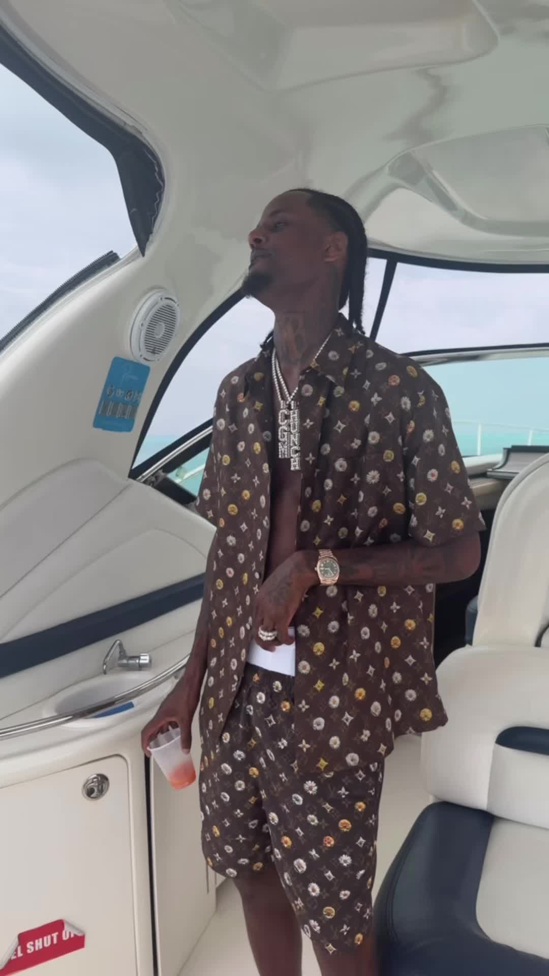 @Huncho