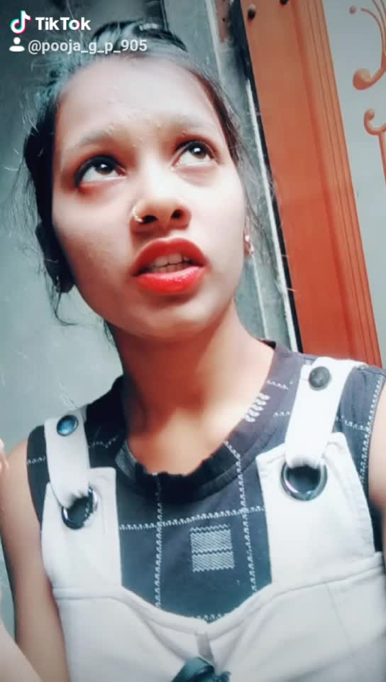 @Pooja💋.....