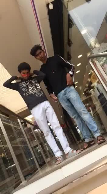 @achuzzz