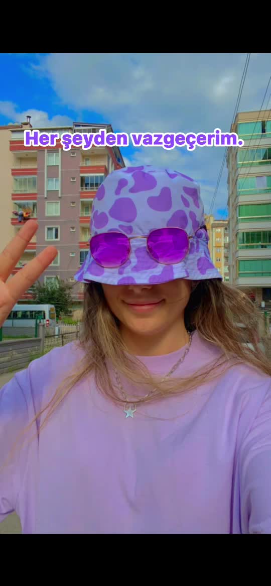 @ayseee5560