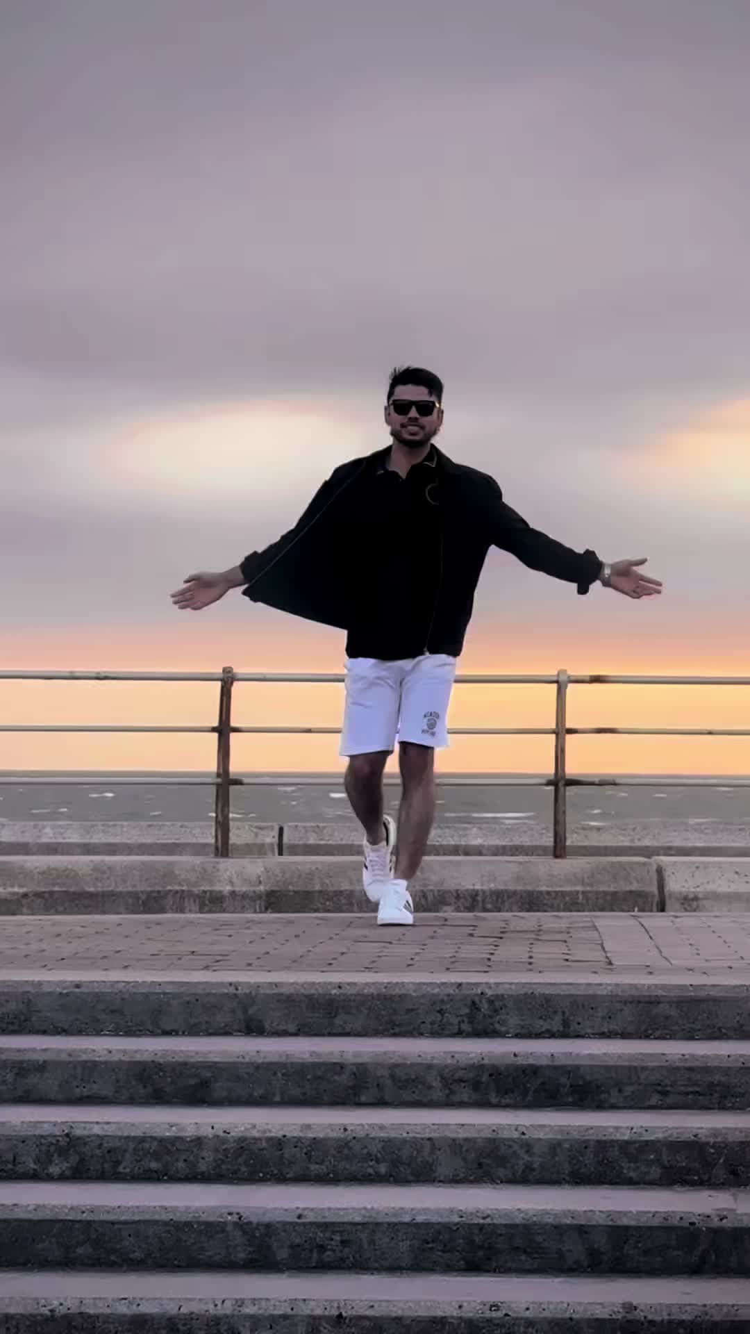 @raaja_379
