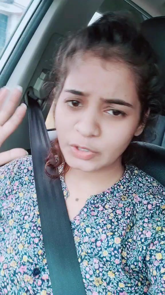 @♥️Shreya Tripathi♥️