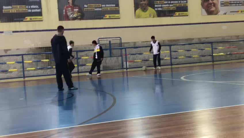 @RONALDINHO