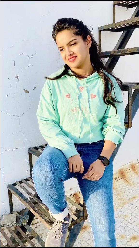 @priyanshi shah