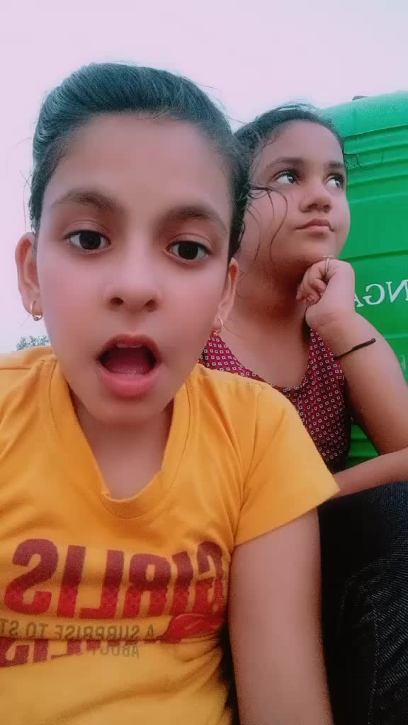 @@anandita uniyal😘😘