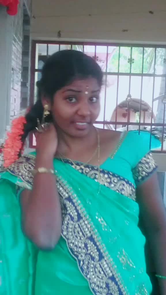 @kaviya