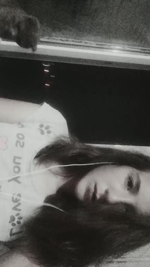 @виктория