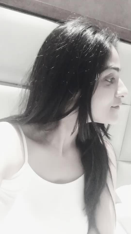 @ਅਨਾਨੀਆ ਸਿੰਘ ਸਿਰੌਹੀ💞