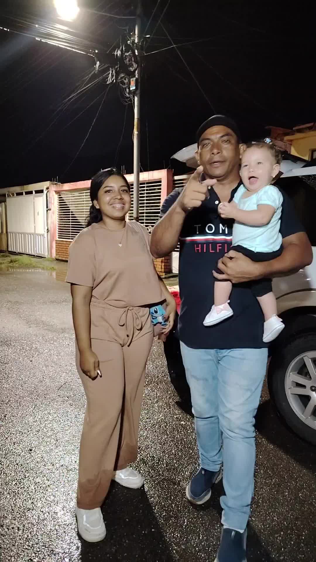 @V&iacute;ctor Aponte