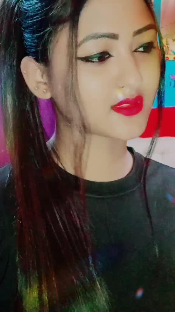 @😍Aarushi Roy😍