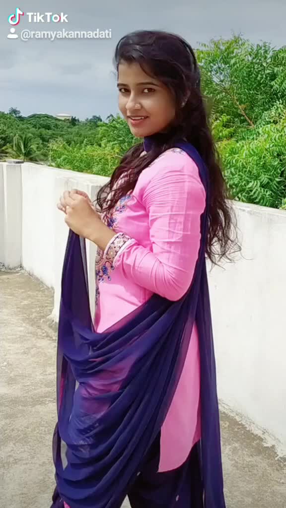 @👸 Ramya👸 (ಕನ್ನಡತಿ)