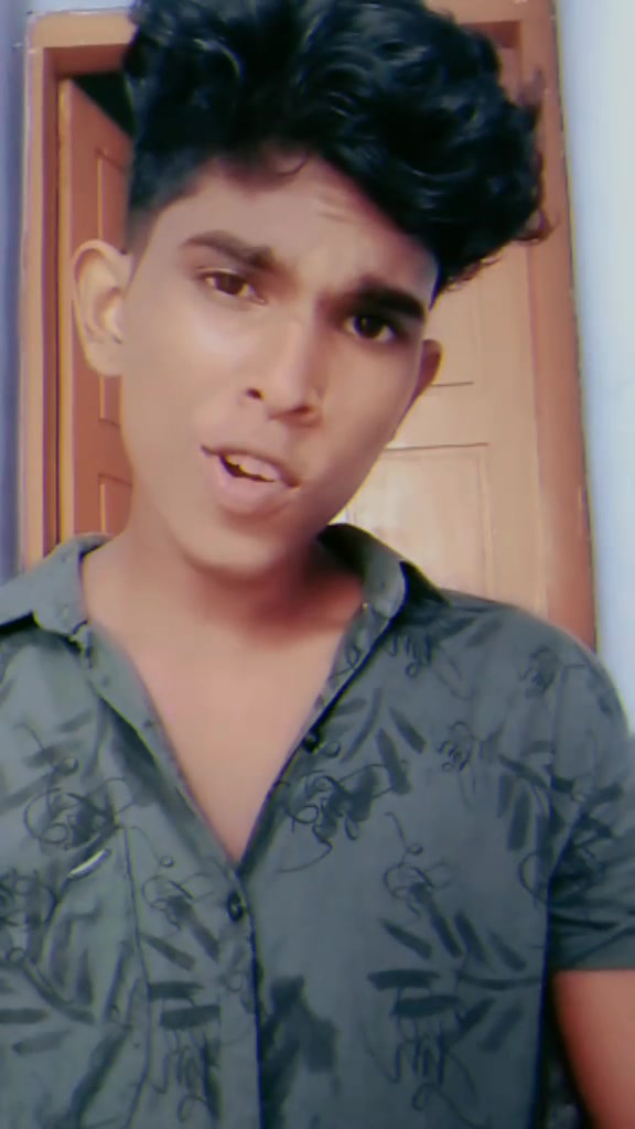 @✴️àTTU __ èMmîE 👽