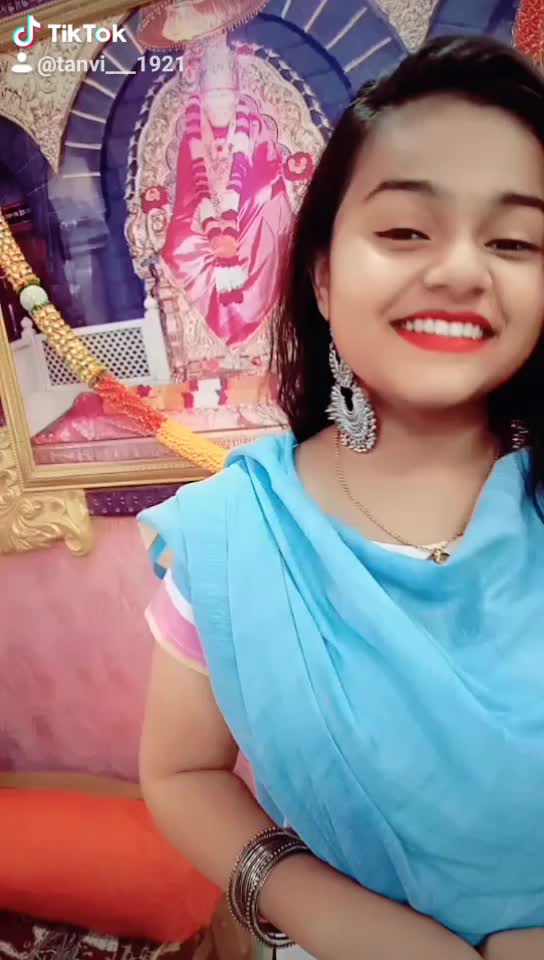 @BADLAPURCHI QUEEN 👑