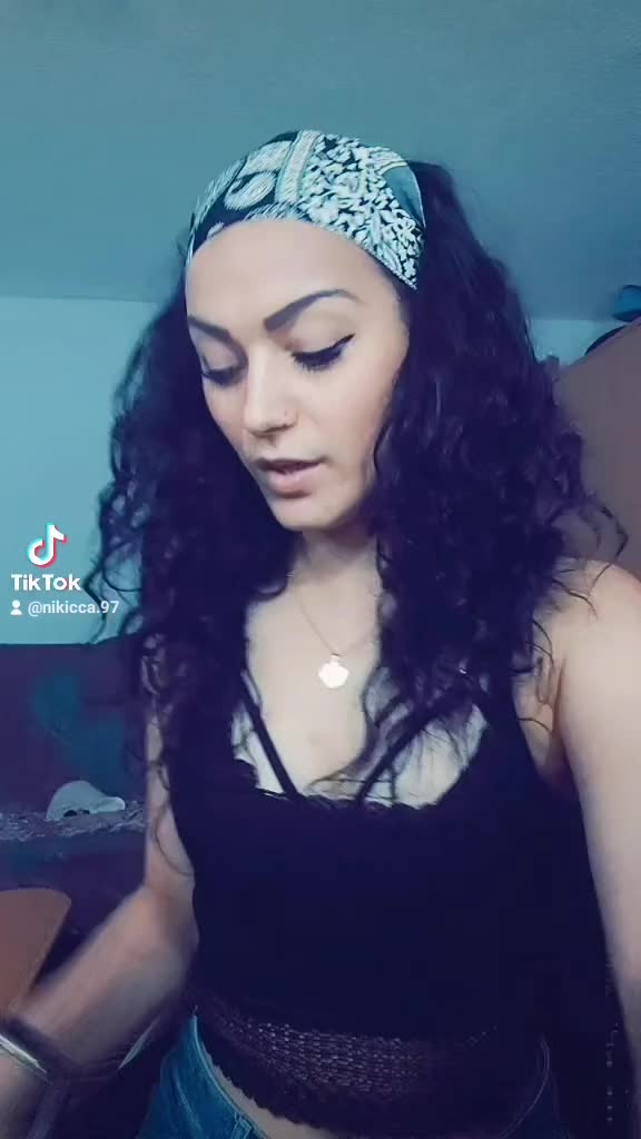 @Nikicaaa