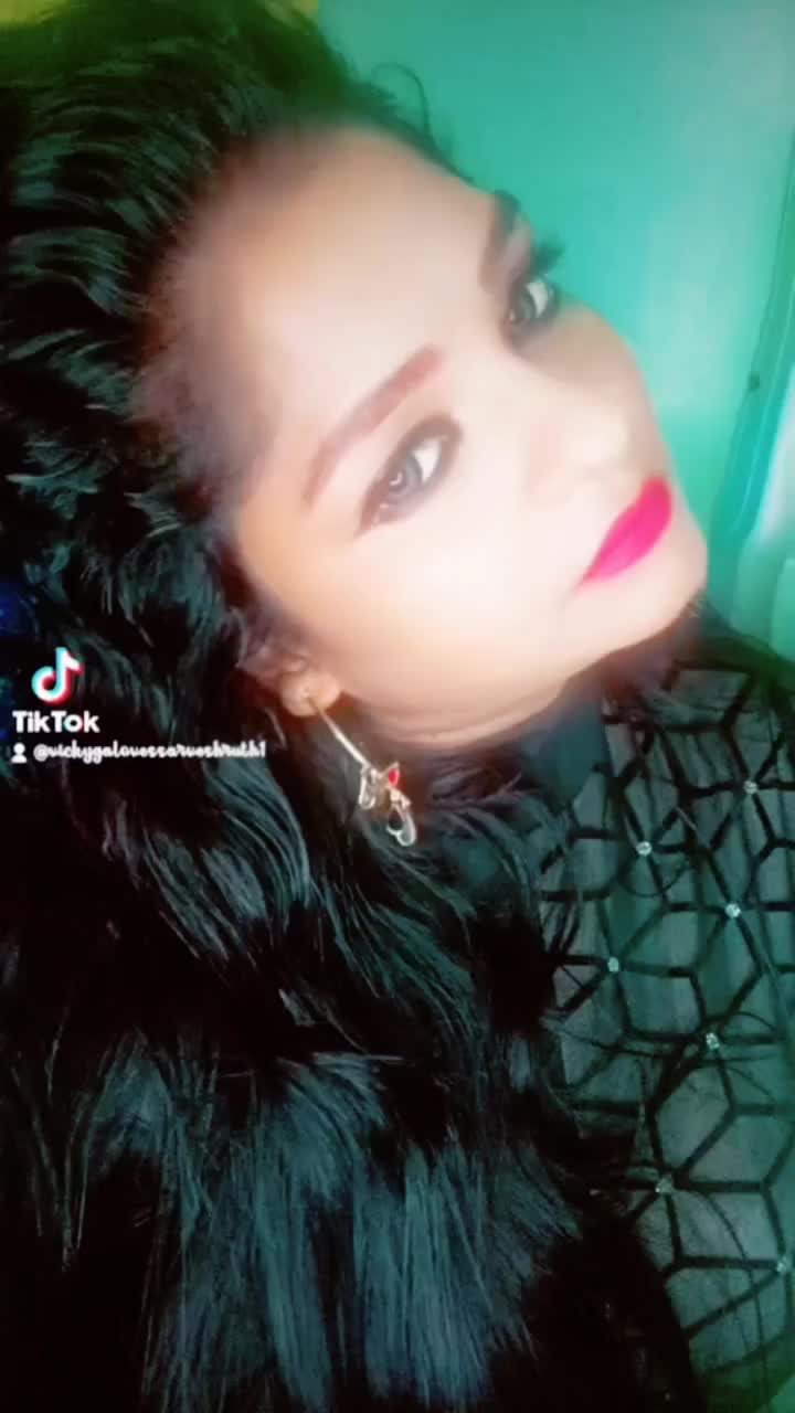 @VickyGal