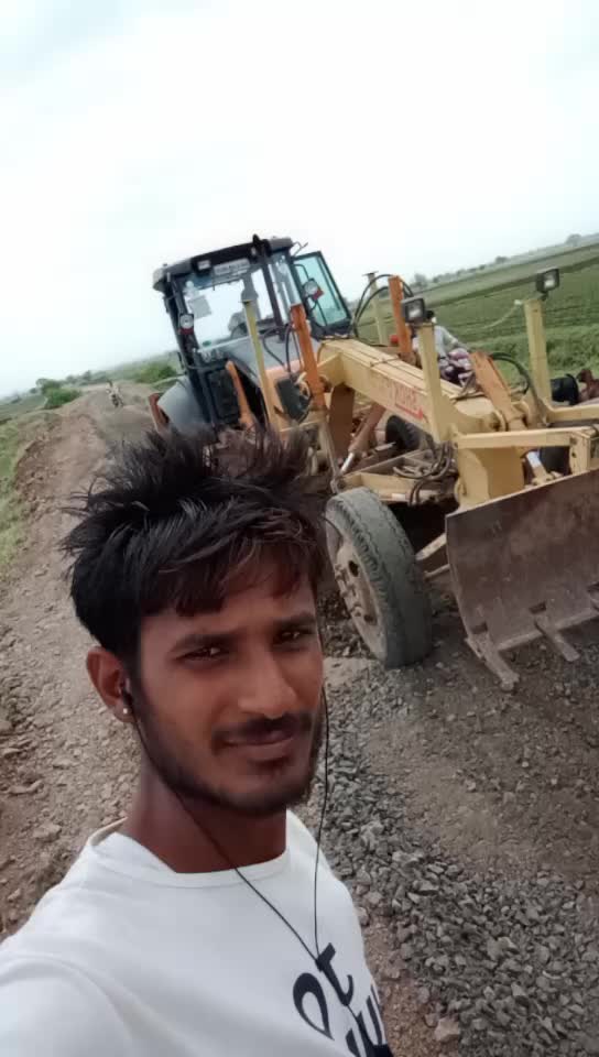 @Ravi Makhod