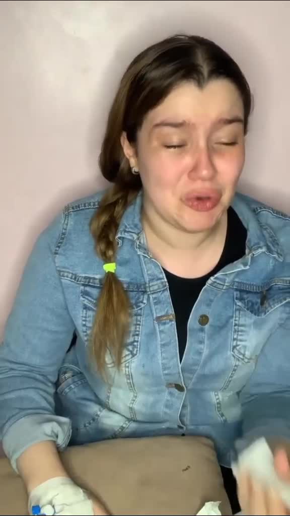 @حنين حسام