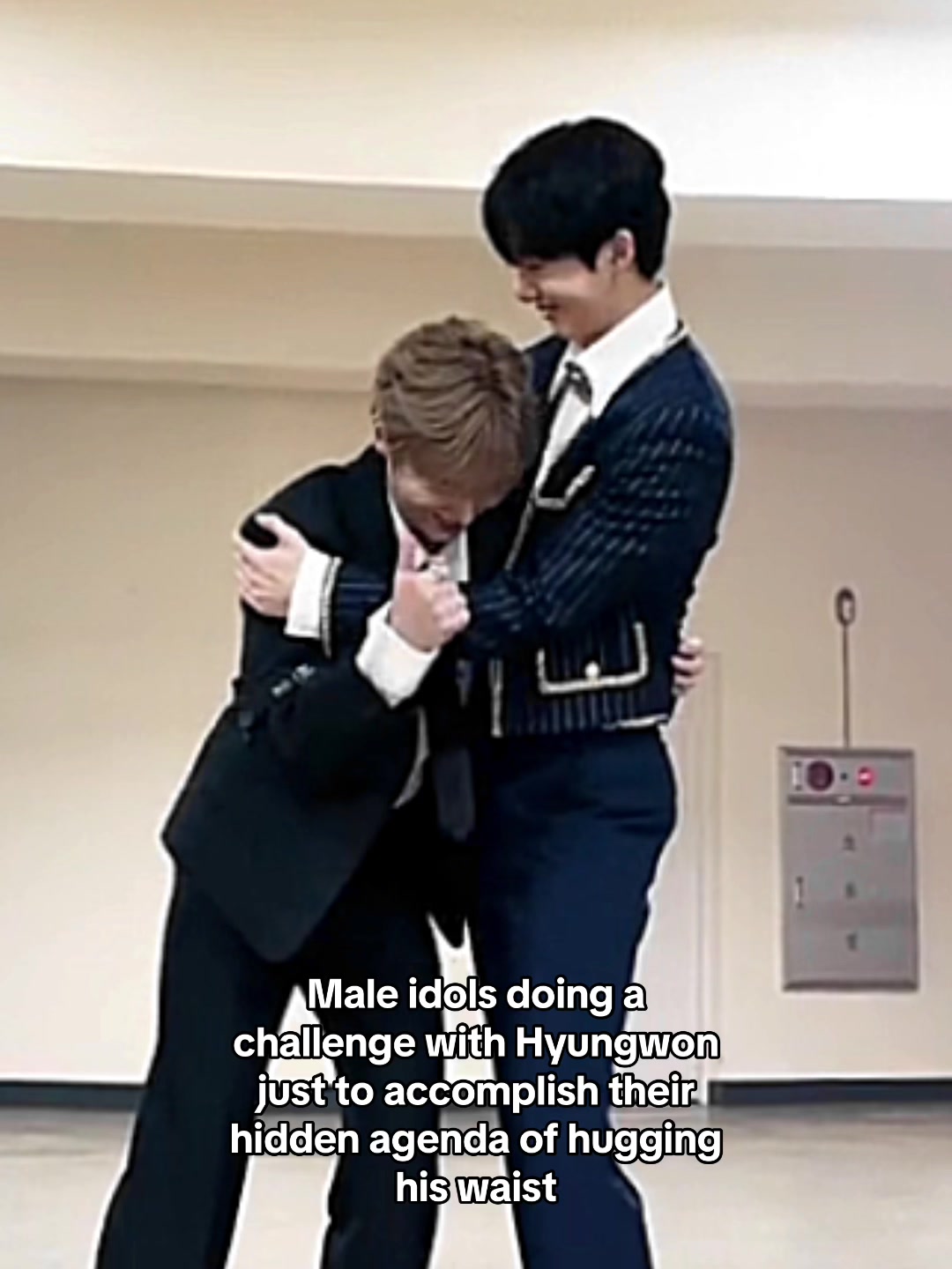 @Monnie