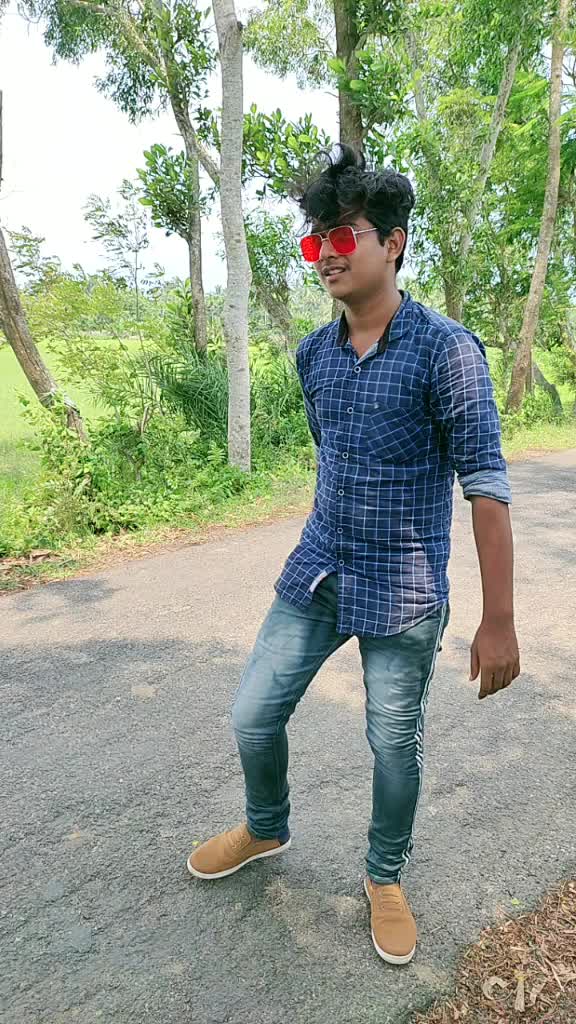 @༒꧁Oye_prasant꧂༒
