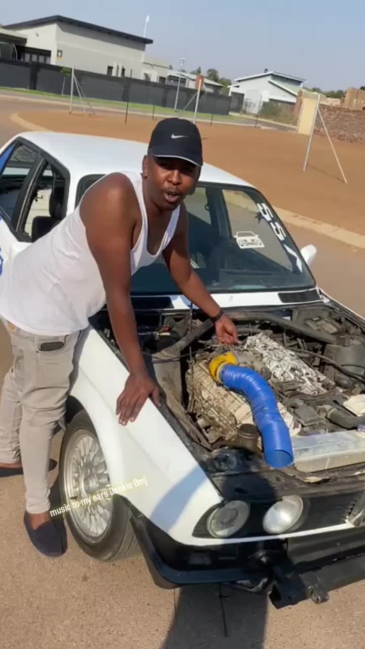 @Mambo Wa Afrika