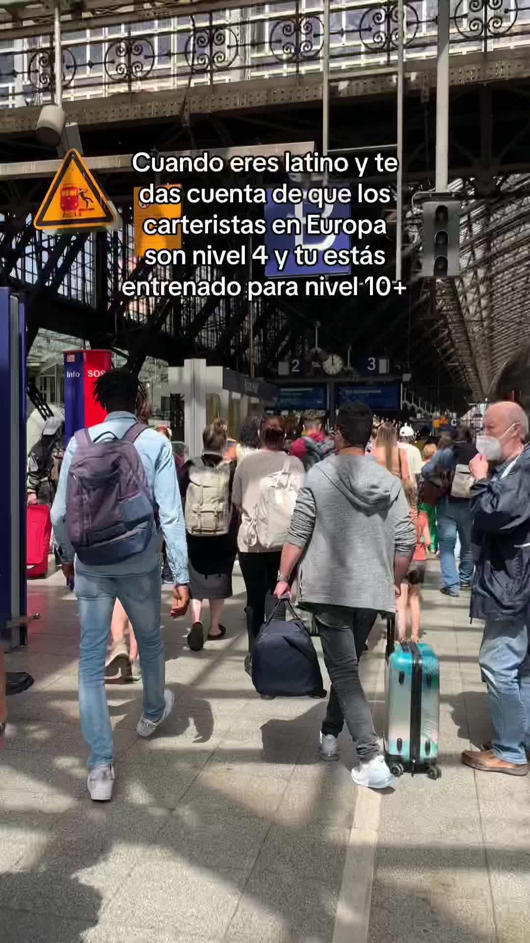 @Travelinguser