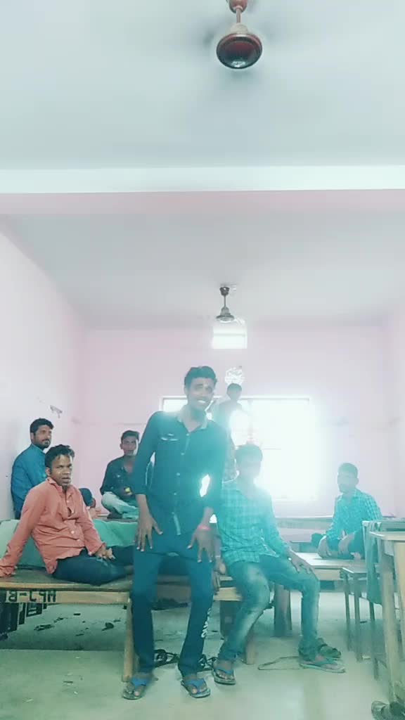 @RAJ (Comed kingi)