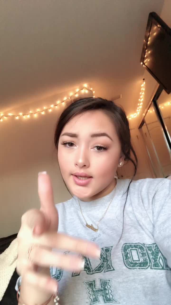 @kayahendricks
