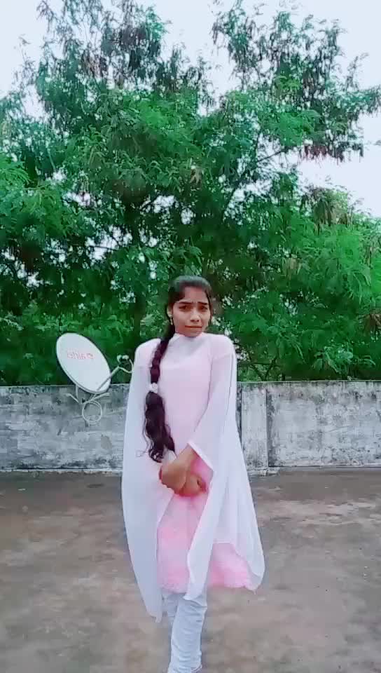 @Leesa