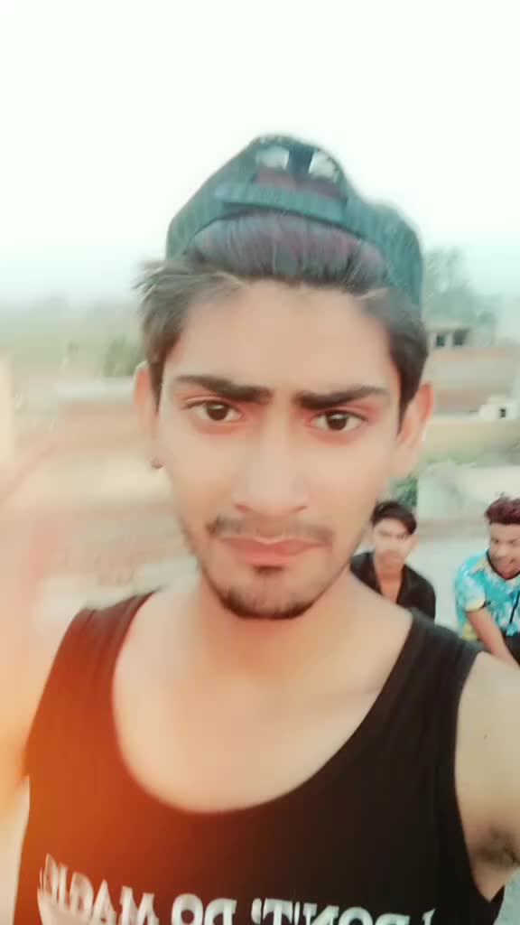 @z.e.e.s.h.a.n.khan👑