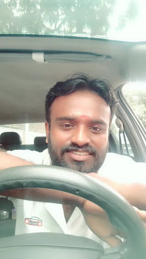 @ಸಂತು ಕನ್ನಡಿಗ