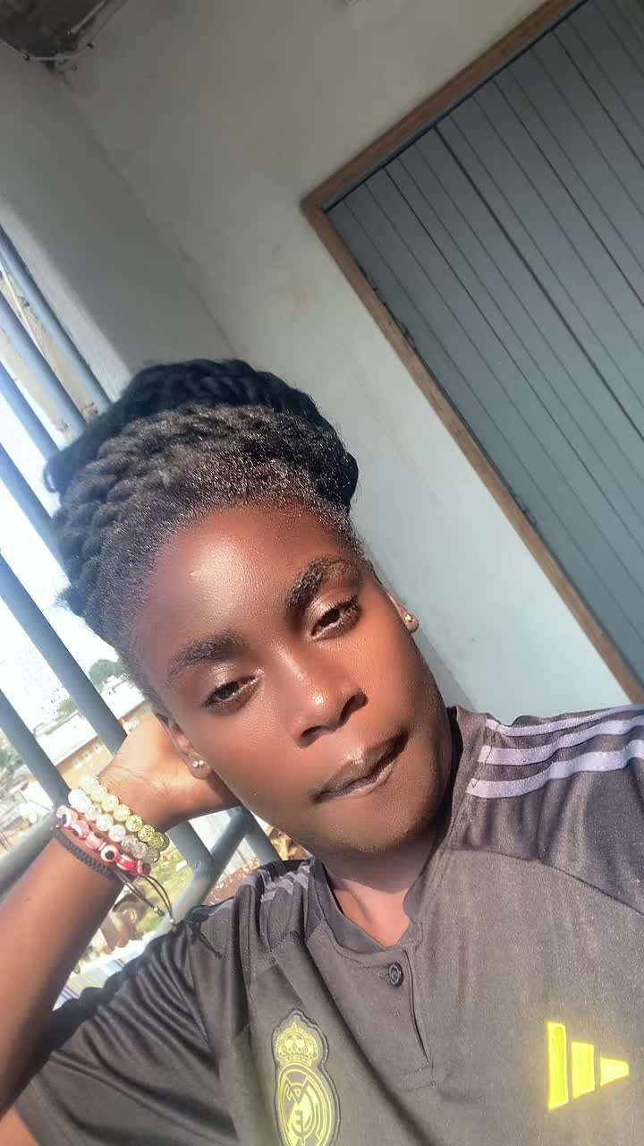 @Aloulou🐸.