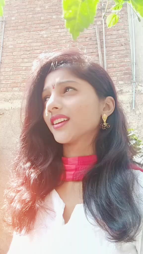 @👑Aishwarya kadam👑