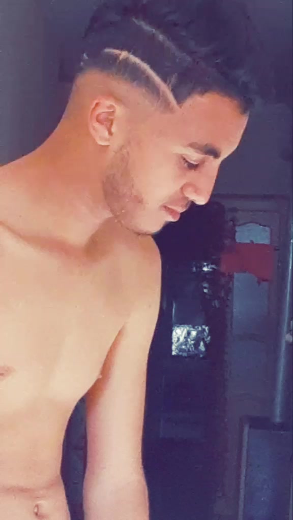@khiro__