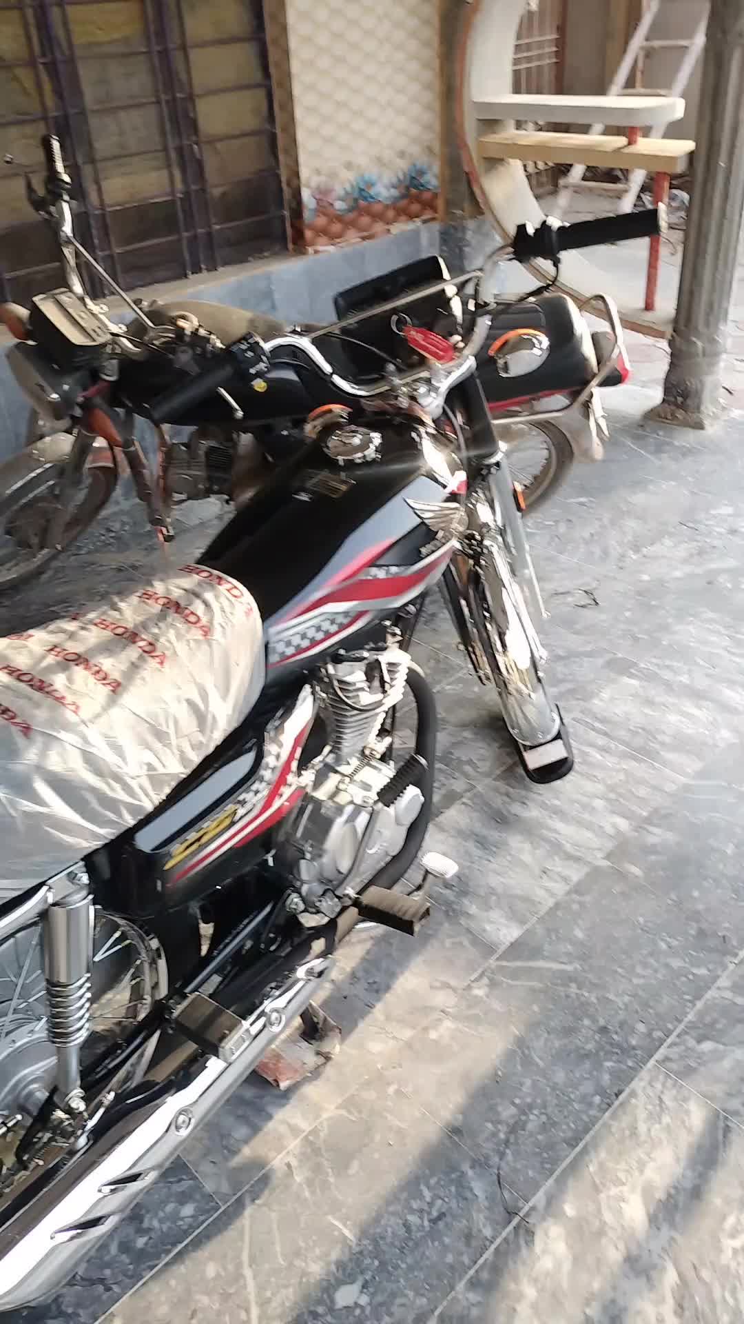 @RatRana Ayazna Ayaz