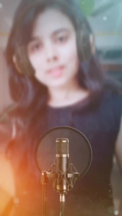 @🤳 queen 👸 Ashu&hearts;️