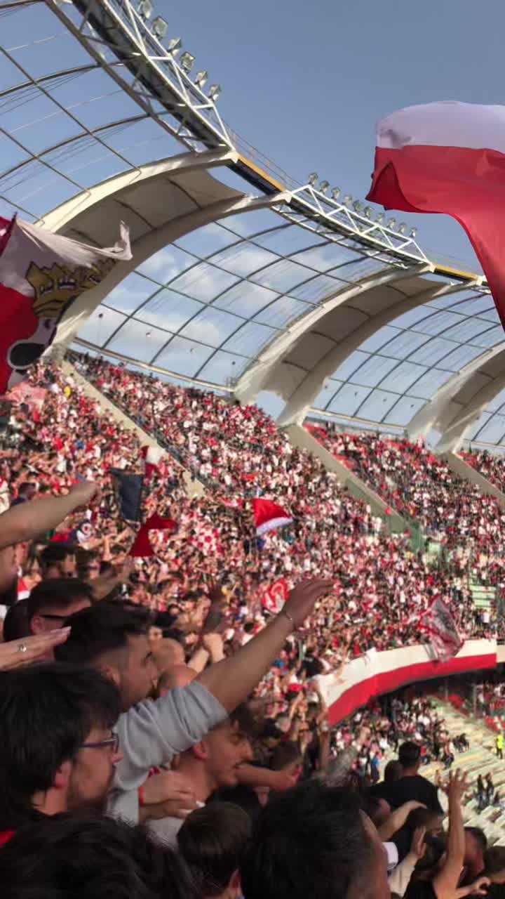 @Ultras Bari