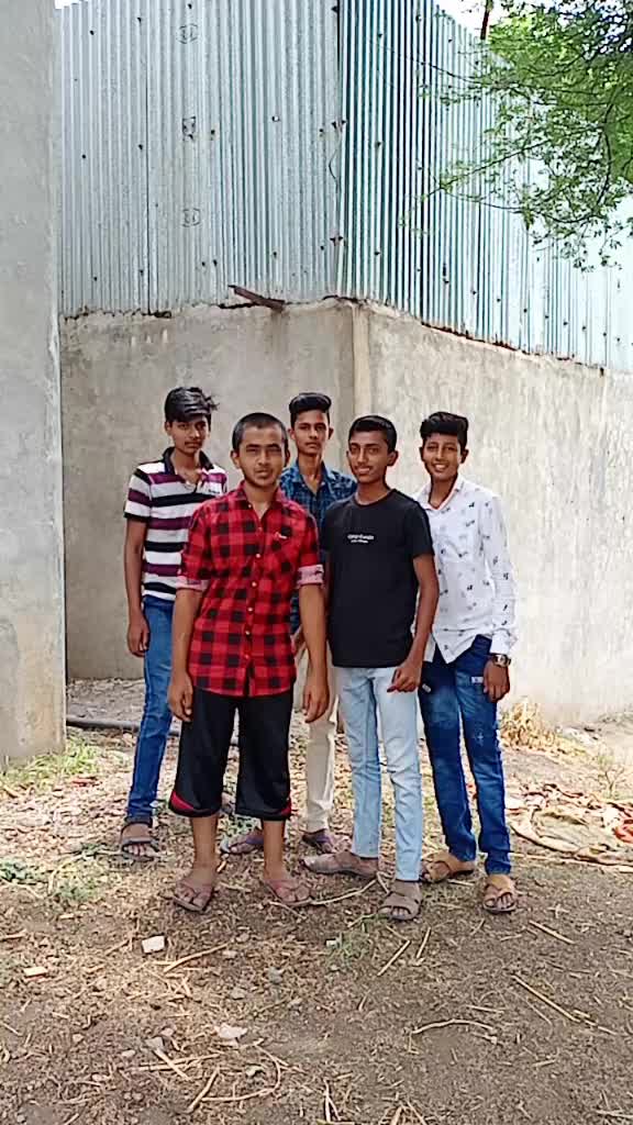 @Yash Dhage