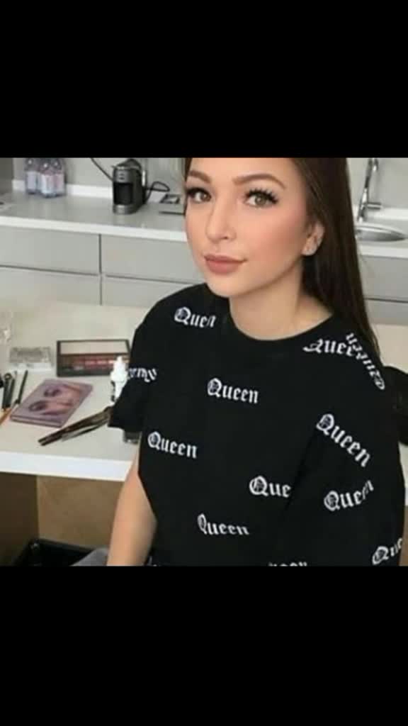 @Queen On Fleek