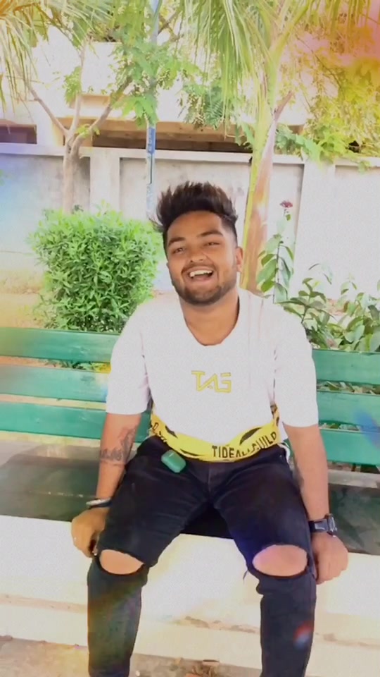 @Rushi Kharwar⚡️