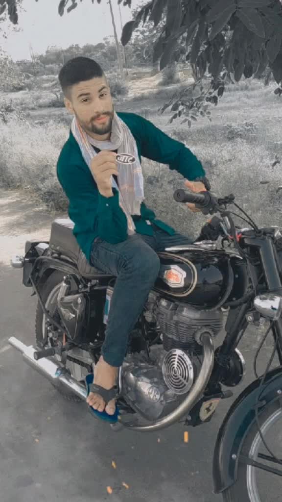 @Sandhu Foji