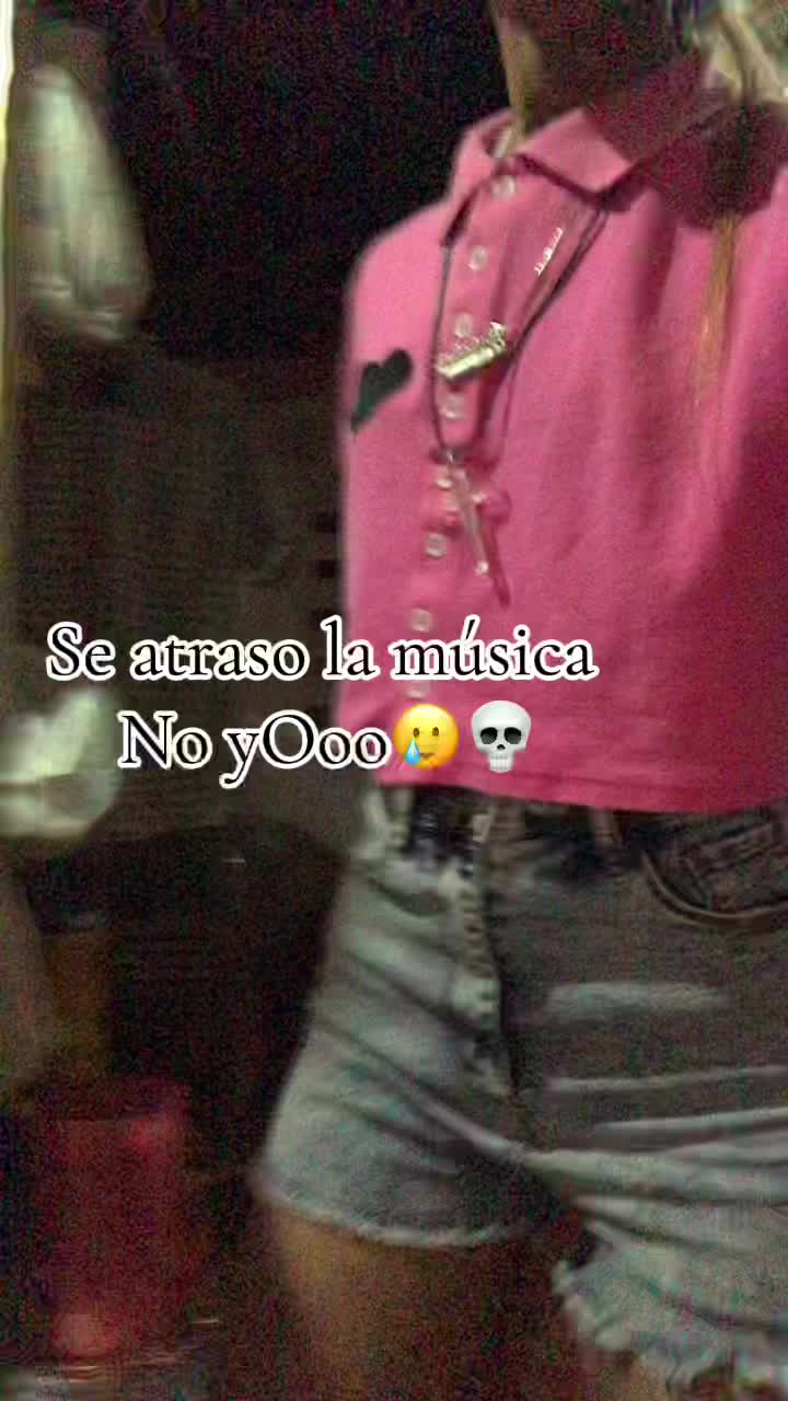@Chica CaretAa.🤡🖤