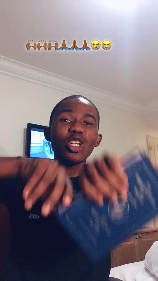 @sizwebuthelezi🙂🙂