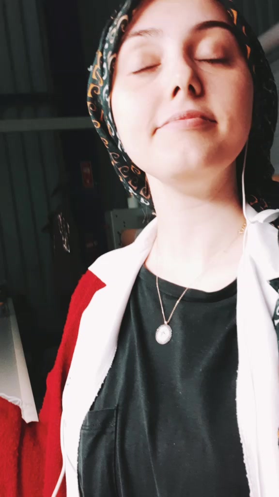 @Kübratuzcu